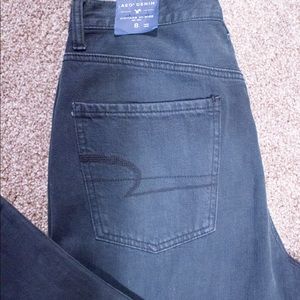 American Eagle Black Vintage Hi Rise Jean